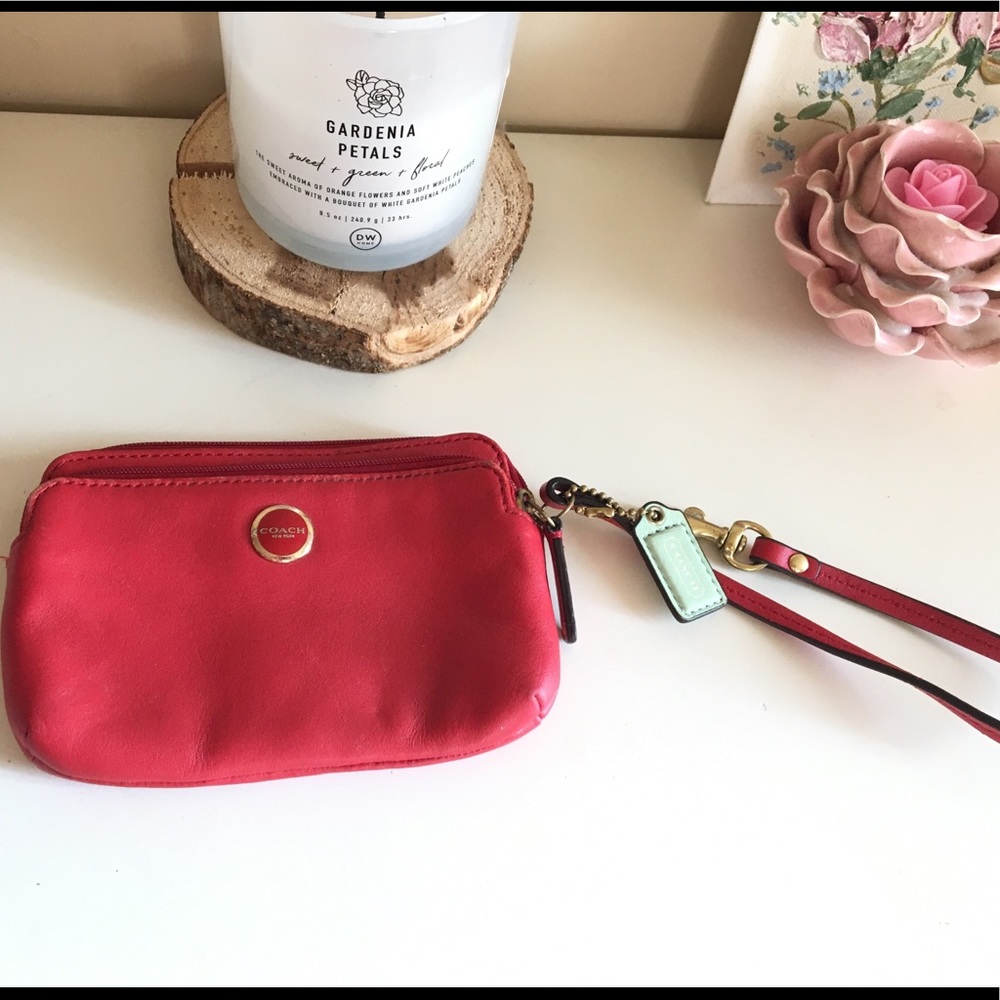 Small coach wallet red cute good condition